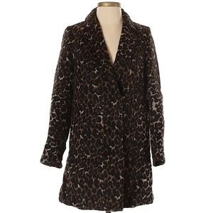 Vigoss Leopard Print Coat